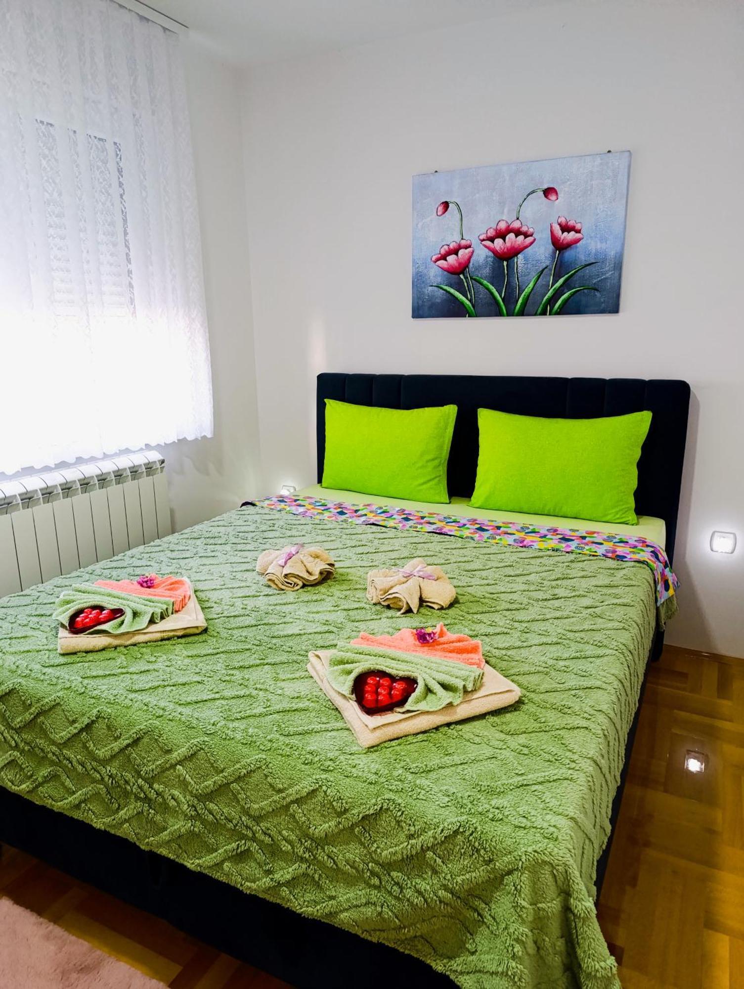 Apartman Lara Pirot Exteriér fotografie