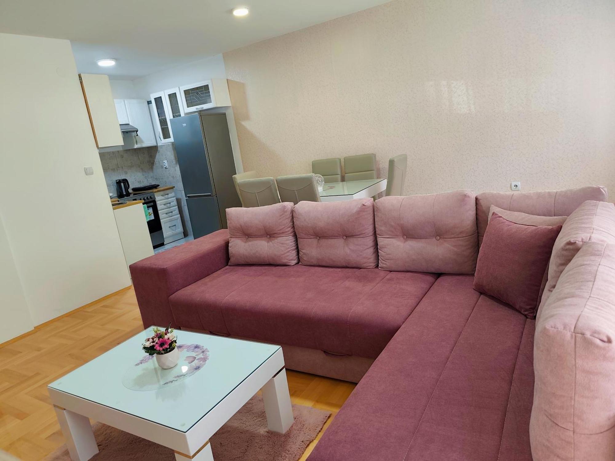 Apartman Lara Pirot Exteriér fotografie