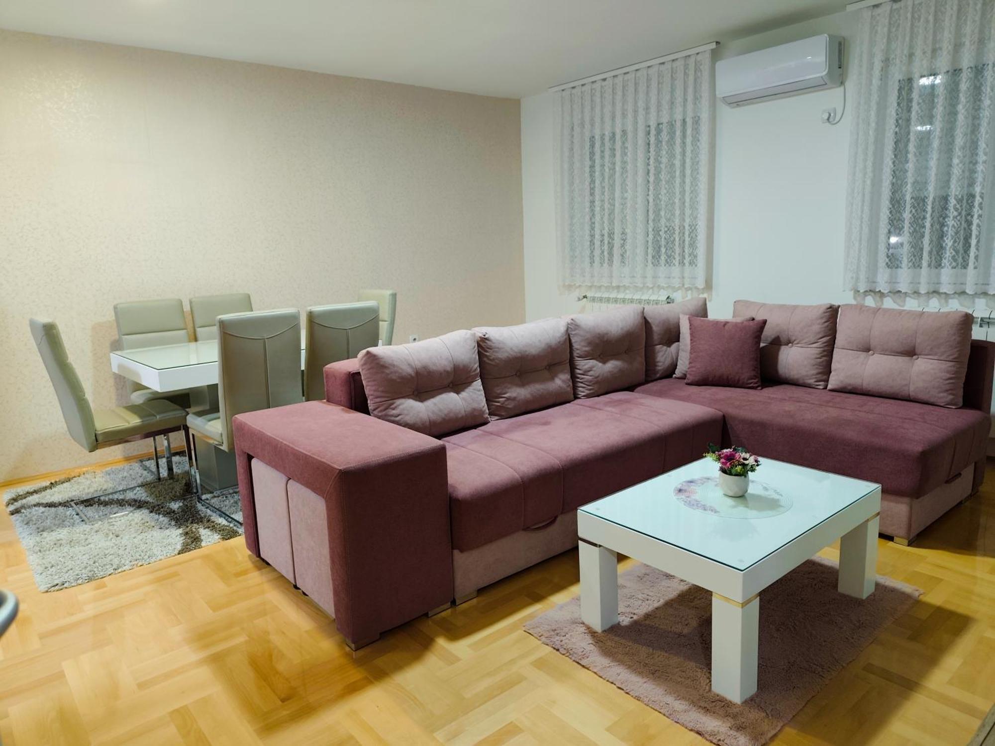 Apartman Lara Pirot Exteriér fotografie